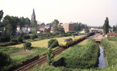 Leuze - TH 85-6486.jpg